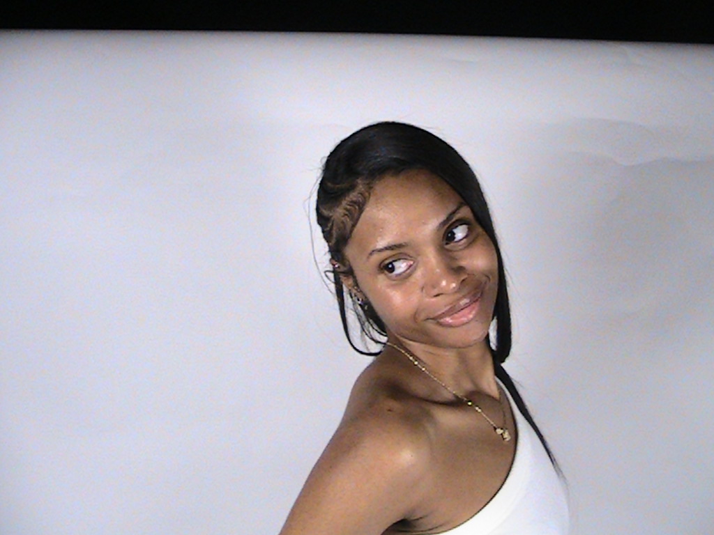 modelmarathon.tearyeyed